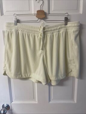 Summersalt the dolphin hem terrycloth shorts in pale yellow NWT women’s size 1X